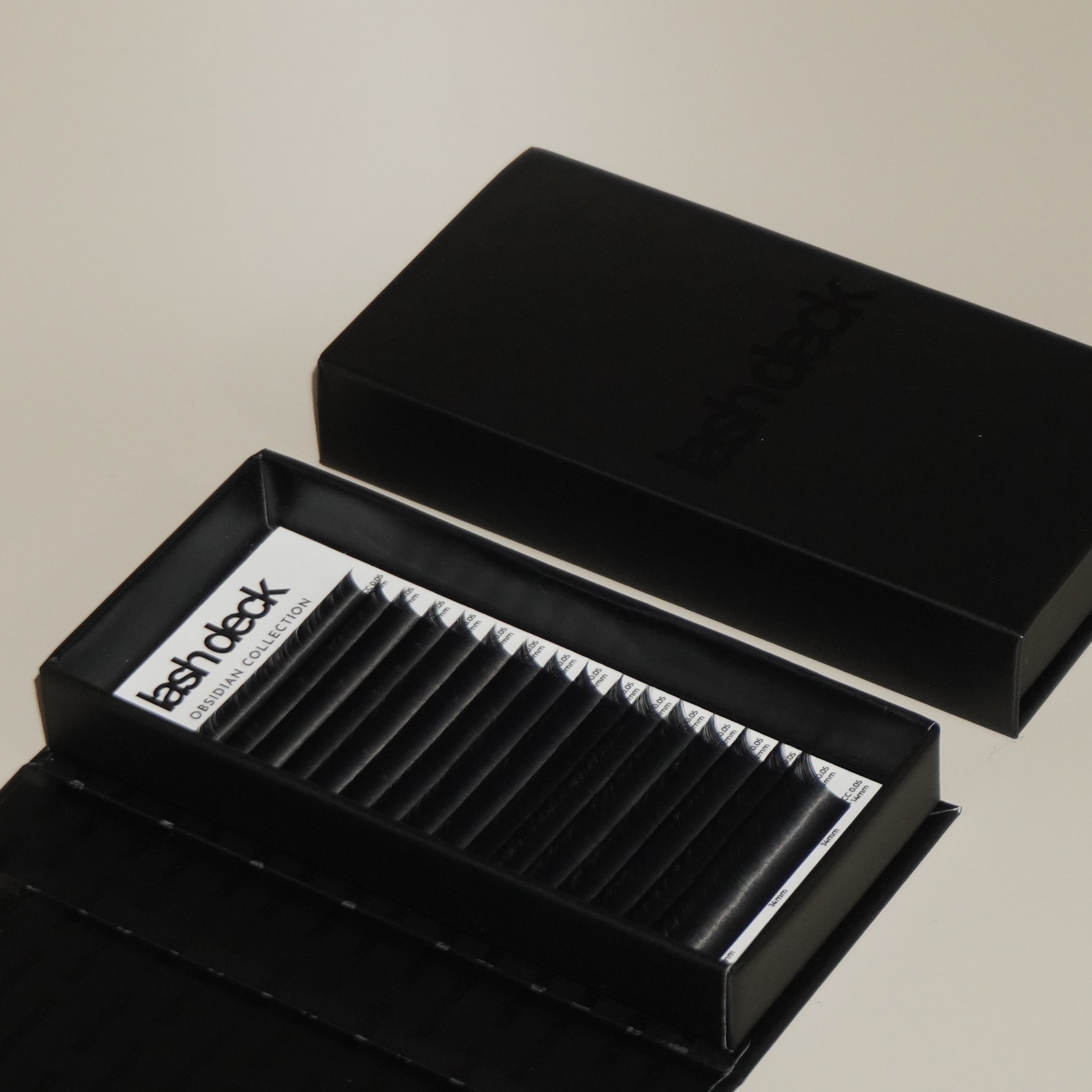 Ultra Black Premium Mixed Trays